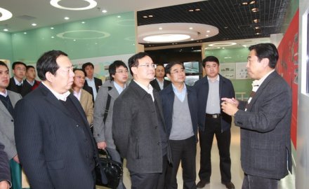 全國工商聯(lián)副主席莊聰生一行前來調研